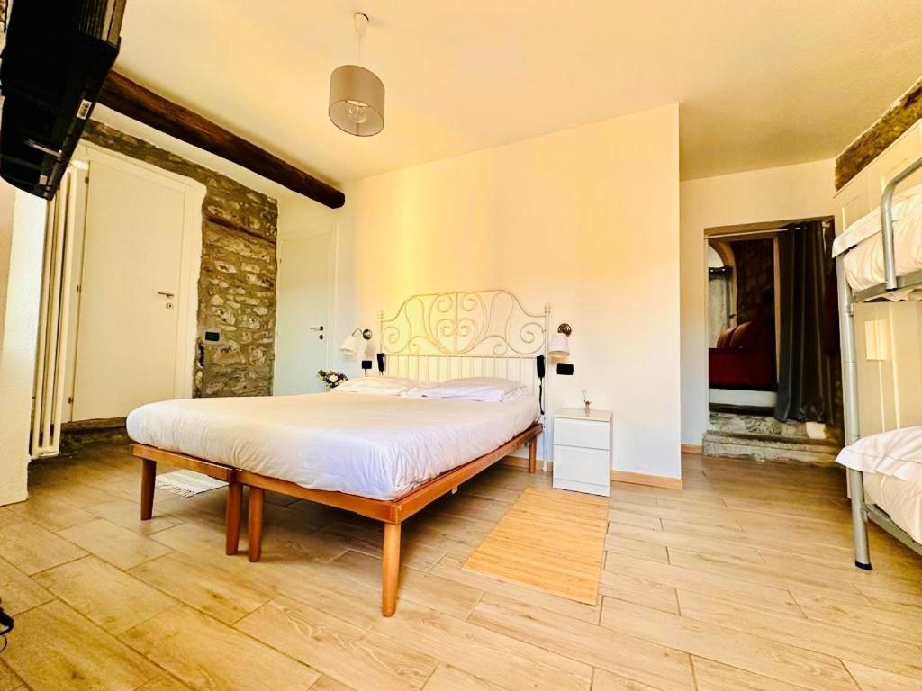 Casa Caterina Appartement Lezzeno Buitenkant foto