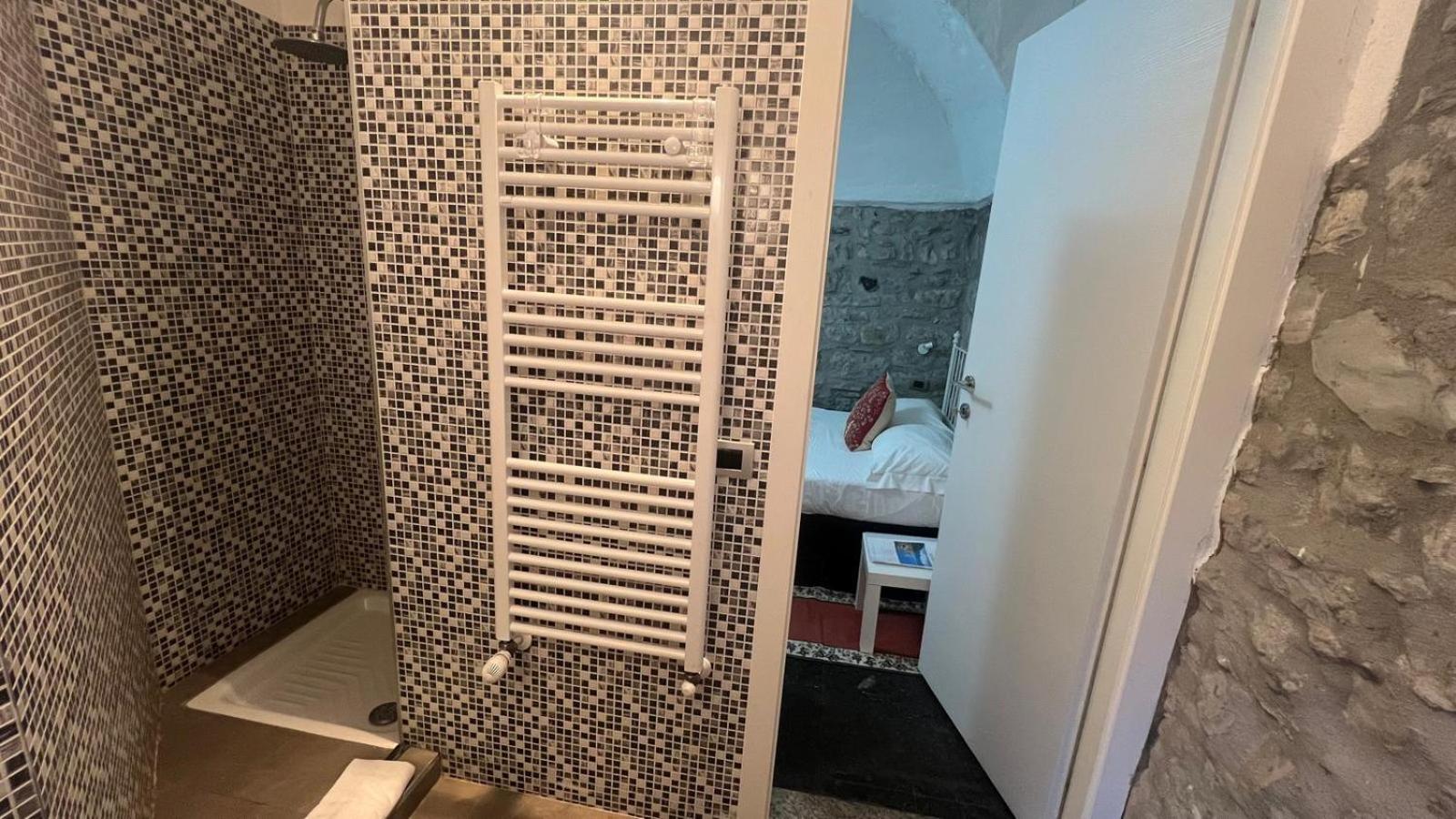 Casa Caterina Appartement Lezzeno Buitenkant foto